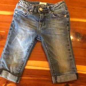 Cropped Hudson girlfriend jeans